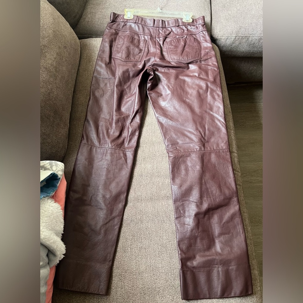 Men'S Burgundy ~ Wine ~ Maroon Two Button Pleated Pants main image 0